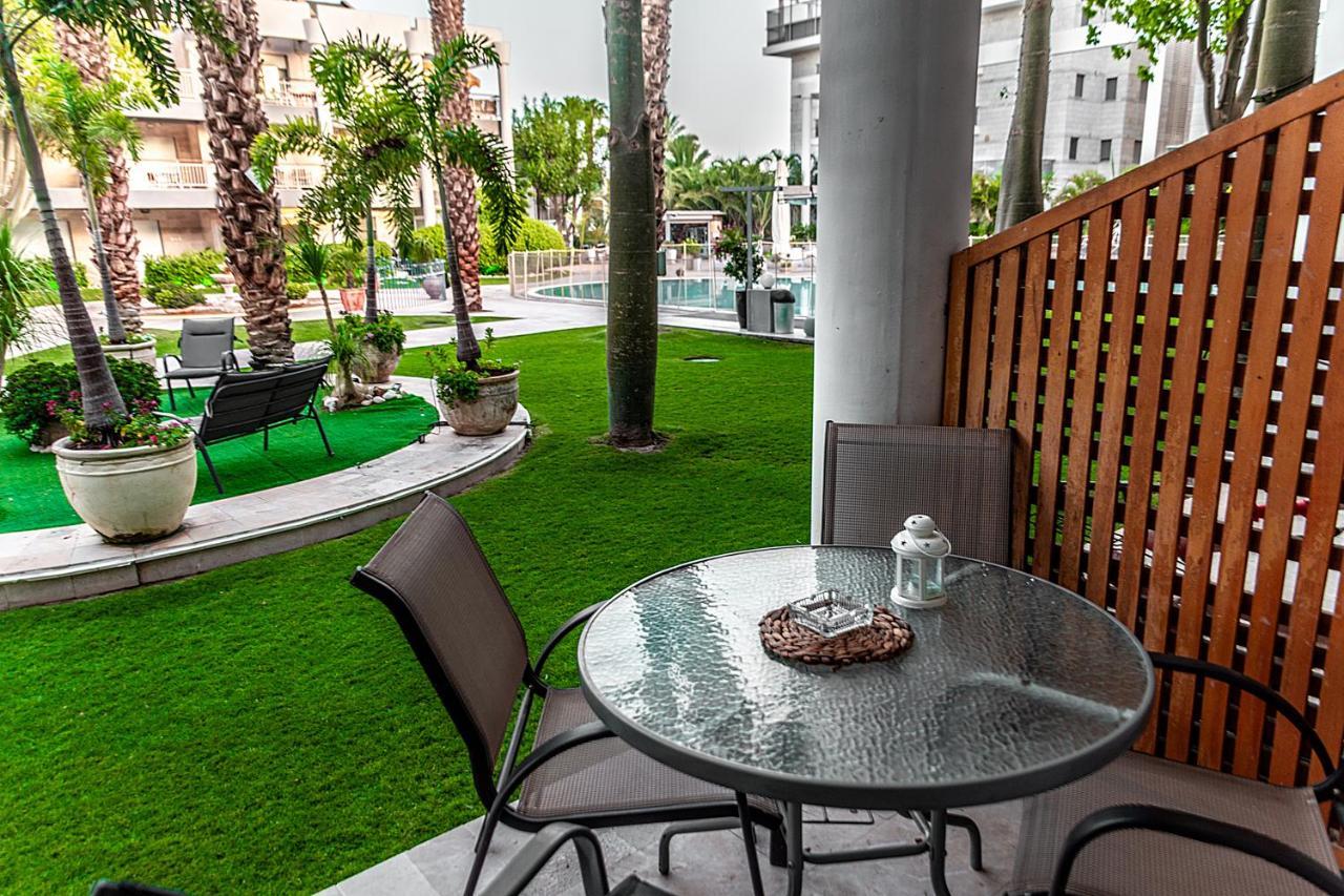 דירת גן פונה לבריכה - Pool Garden View Eilat Apartment Ngoại thất bức ảnh